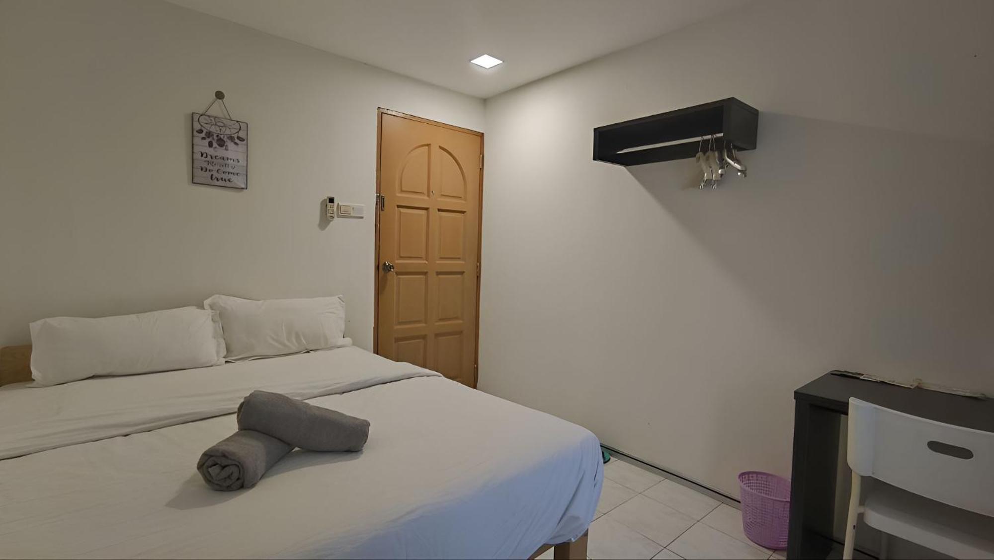 Natol Homestay-Mjc Batu Kawa Mjc New Township Kuching Exterior foto